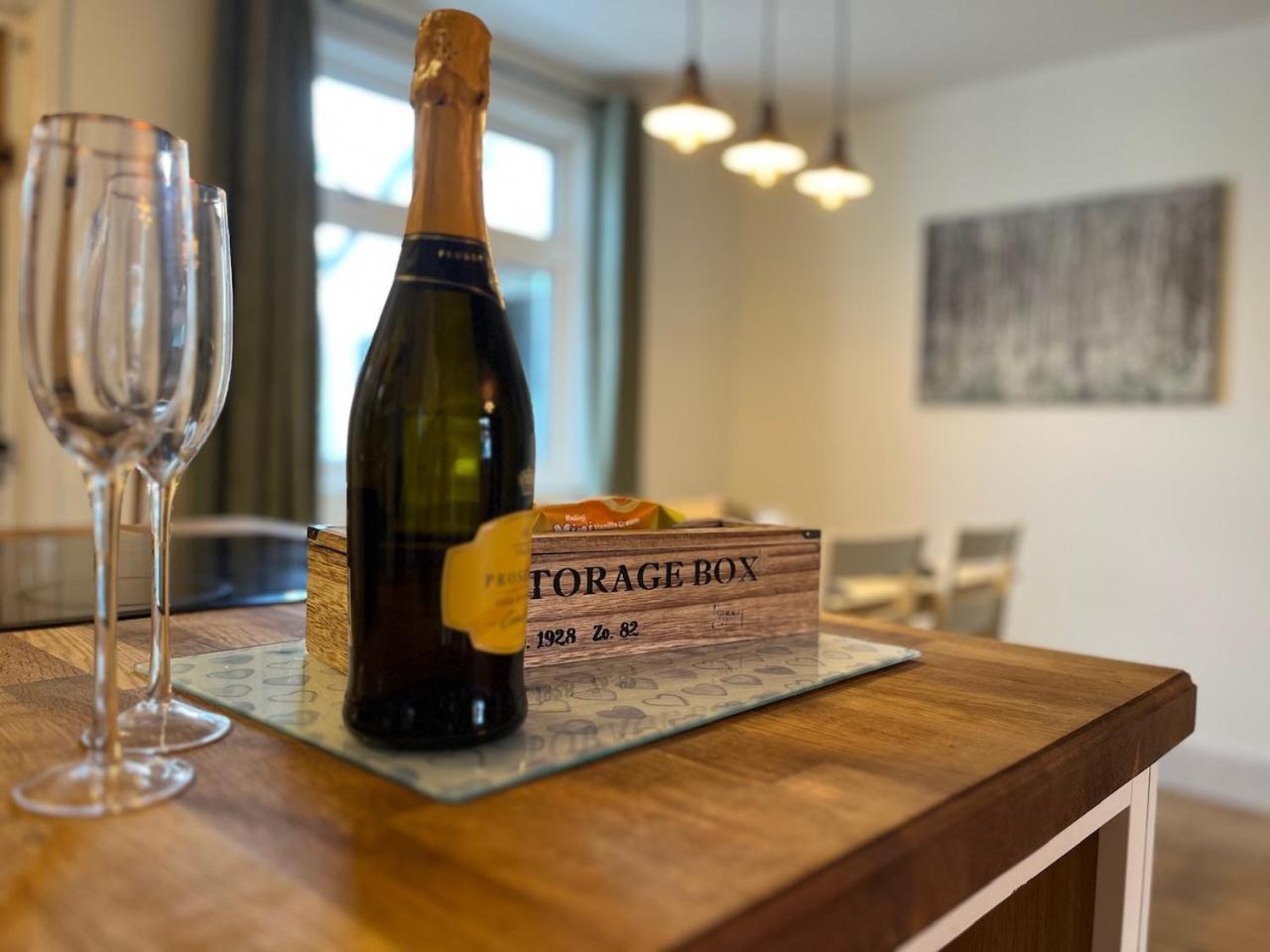 One Jubilee Cottages Shugborough Exterior photo